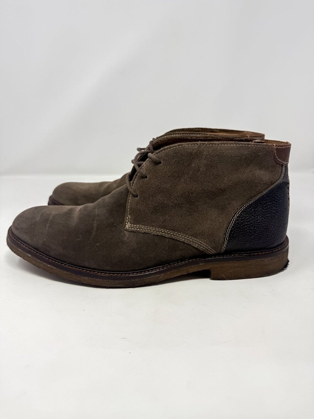 ECCO Suede Pebbled Leather Chukka Ankle Boots Men's 11.5 Brown Crepe Soles